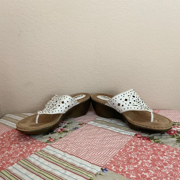 CLARKS ARTISAN Newland Dazzle Wedge Sandals Sz 9M. - Picture 3 of 11